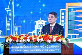 越南政府总理黎明兴出席胡志明市国家大学（VNUHCM）2026年开学典礼。图自越通社