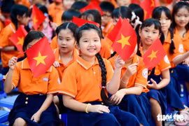 越南近2600万名学生迎来新学年。图自越通社