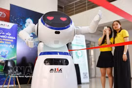 2026年人工智能日（AI Day）活动中的产品展示与介绍区域。图自越通社