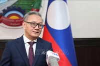 老挝外交部长：培育越老伟大关系万古长青