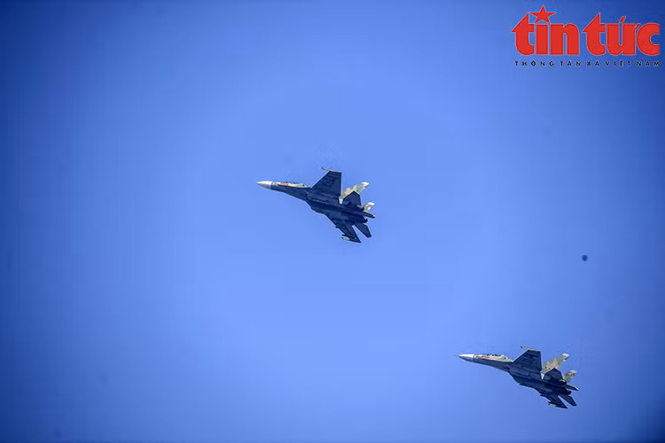 苏-30MK2是越南空军最为现代的战斗机。图自《信息报》