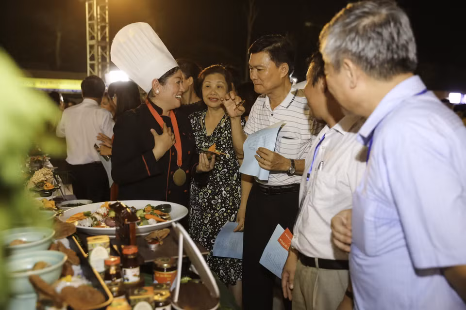  此次活动有助于树立乂安鳝鱼品牌，扩大该省美食文化在全国范围的影响力。越通社记者碧慧 摄 