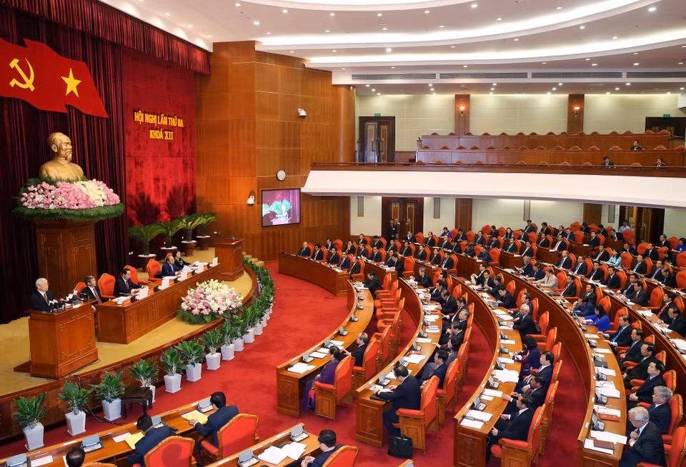 越共第十二届中央委员会第三次全体会议于年7月4日上午在首都河内开幕。（图片来源：越通社） 