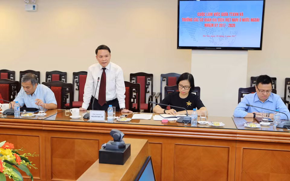 越通社社长阮德利在会上发表讲话。（图片来源：越通社）