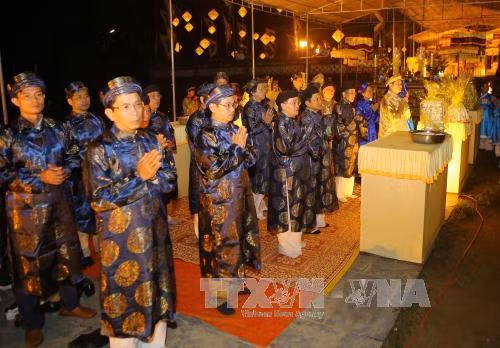 2017年顺化社稷祭礼隆重举行（图片来源：越通社）