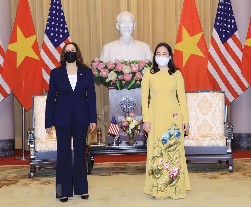 越南国家副主席武氏映春会见美国副总统卡玛拉•哈里斯。越通社记者 仲德 摄