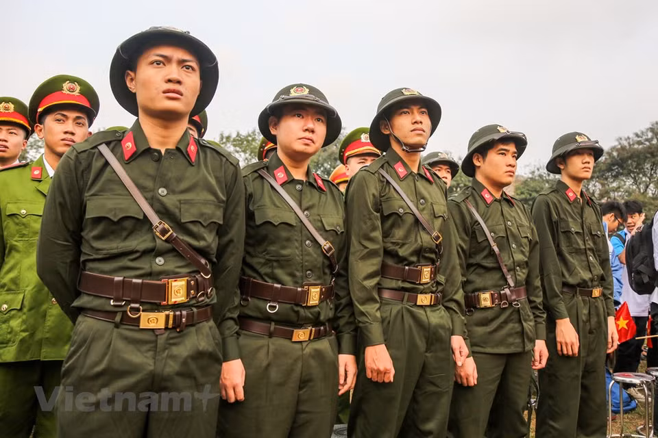 参军入伍新兵将履行2019年军事义务。越通社记者 明山 摄