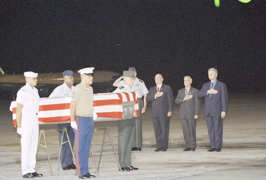 寻找美军战俘及失踪人员（POW/MIA）成为越美关系正常化的重要催化剂。图自越通社