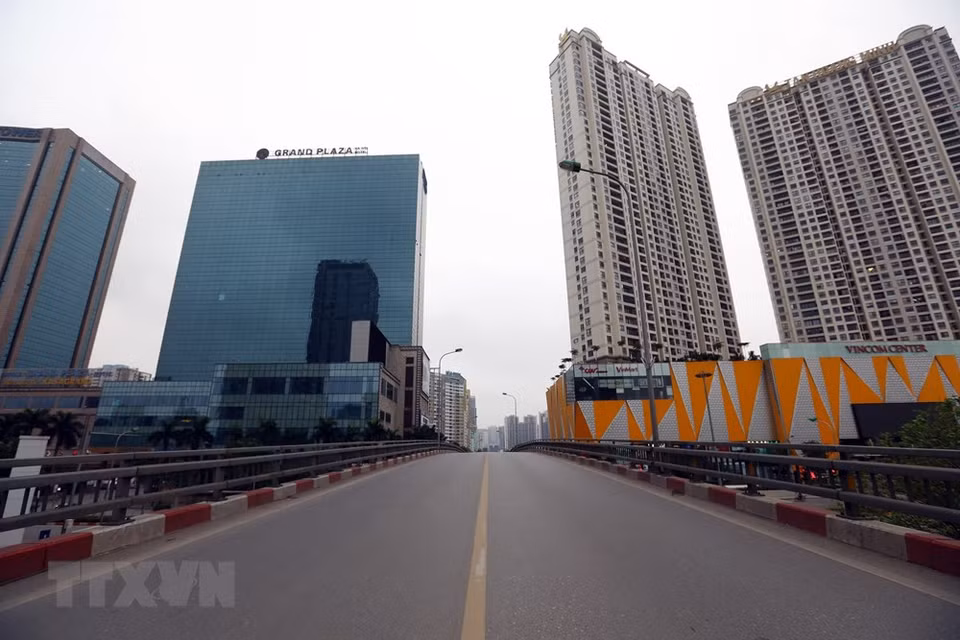 阮政立交桥一片空白。越通社记者 辉雄 摄
