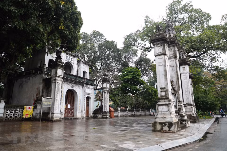出于对新冠肺炎疫情扩散的担忧，真武观也暂时闭门谢客。越通社记者 清松 摄