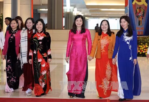  前来参加大会的各位代表（图片来源：越通社）