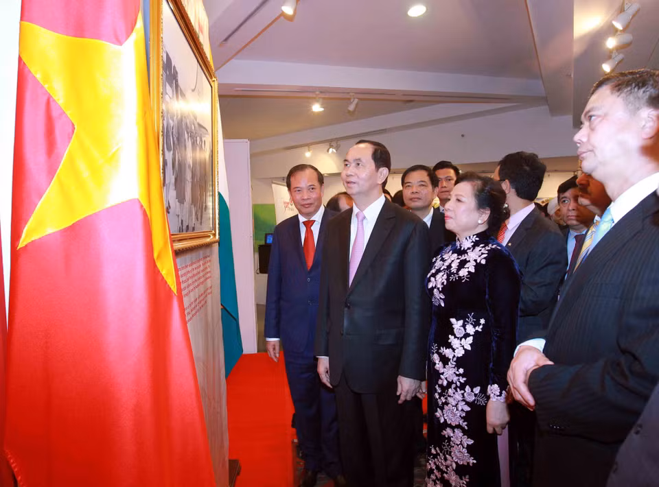 越南国家主席陈大光和夫人出席“印度越南文化日”开幕式。越通社记者 彦创 摄