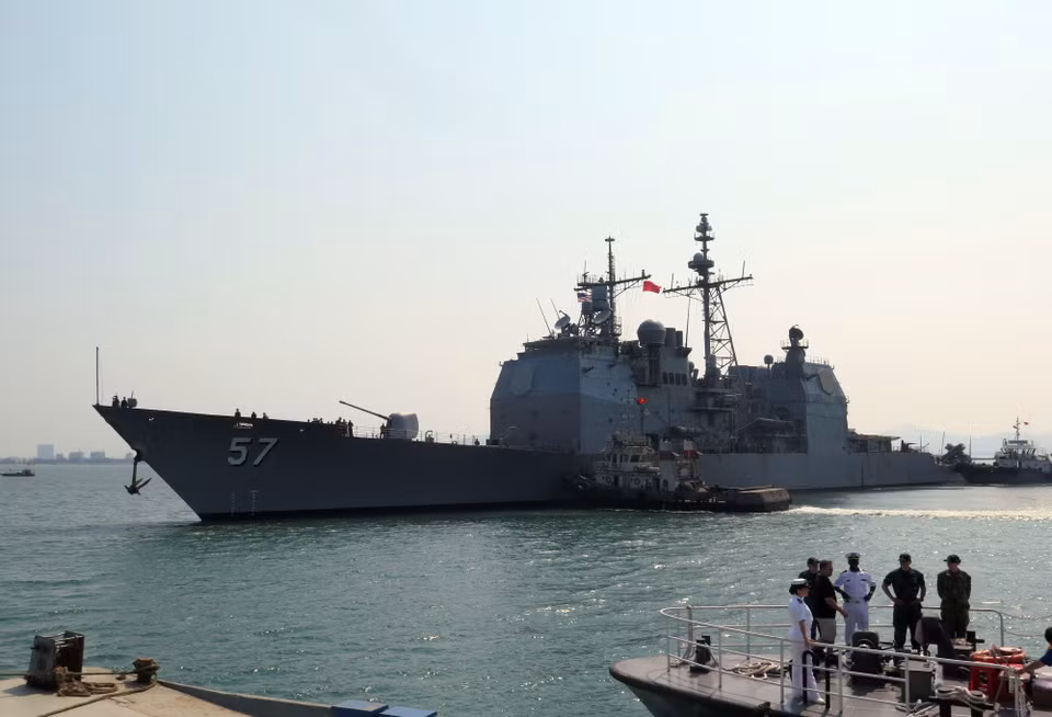 美国海军编队访问岘港。越通社记者 陈黎林 摄