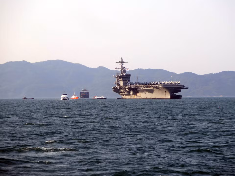 美国海军编队访问岘港。越通社记者 陈黎林 摄