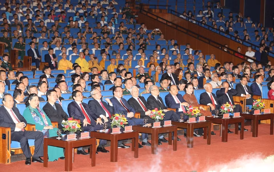 胡志明主席遗嘱执行50周年国家级纪念活动在河内隆重举行。越通社记者智勇 摄