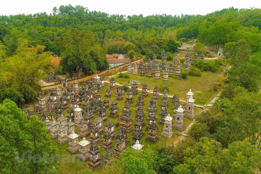 普陀寺，又称普陀山观音寺，位于北江省越安县仙山乡，是竹林禅派的最大佛教中心之一。（图片来源：Vietnam+）