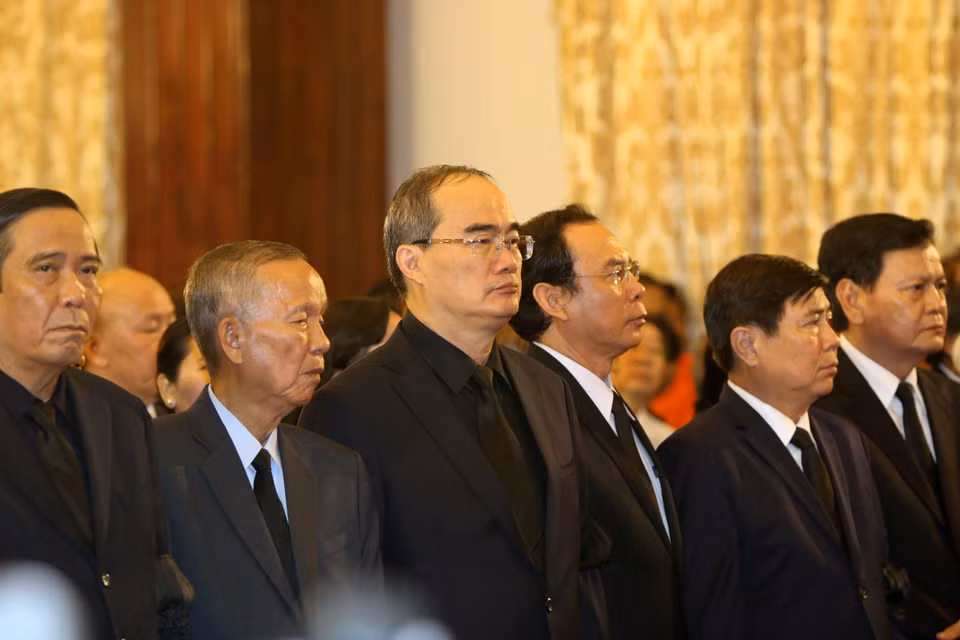 越南国家主席陈大光追悼会在胡志明市举行。图自越通社