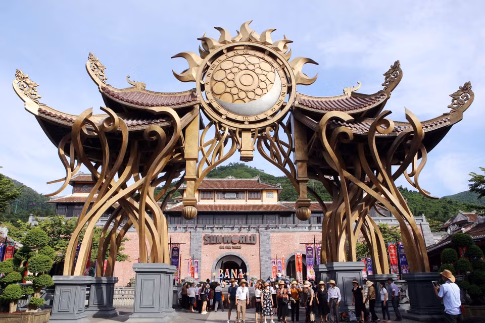 巴拿山太阳世界旅游度假区是越南中部颇受欢迎的旅游景区。图自越通社