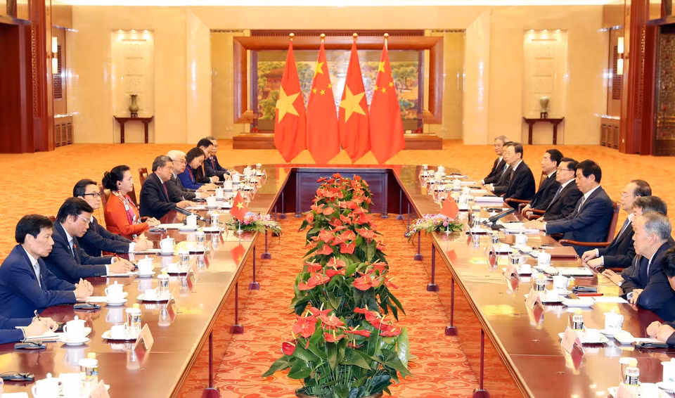 欢迎仪式结束后，双方举行会谈。越通社记者 仲德 摄
