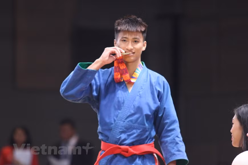 黎德冬获得男子克拉术66公斤级金牌。图自Vietnamplus