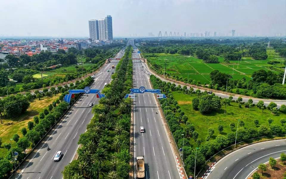 首都河内增加城市绿地，既有助于降尘、降噪，又能美化城市。图自 越通社