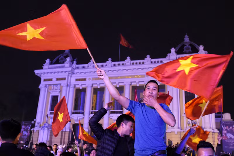 热闹非凡的气氛。（图片来源：人民报网） 