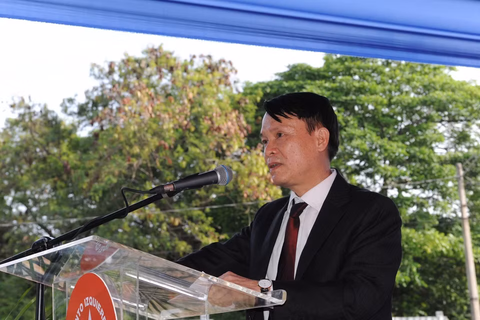 越共中央委员、越通社社长阮德利在推崇胡志明主席的活动上发表讲话。越通社记者 黎河 摄