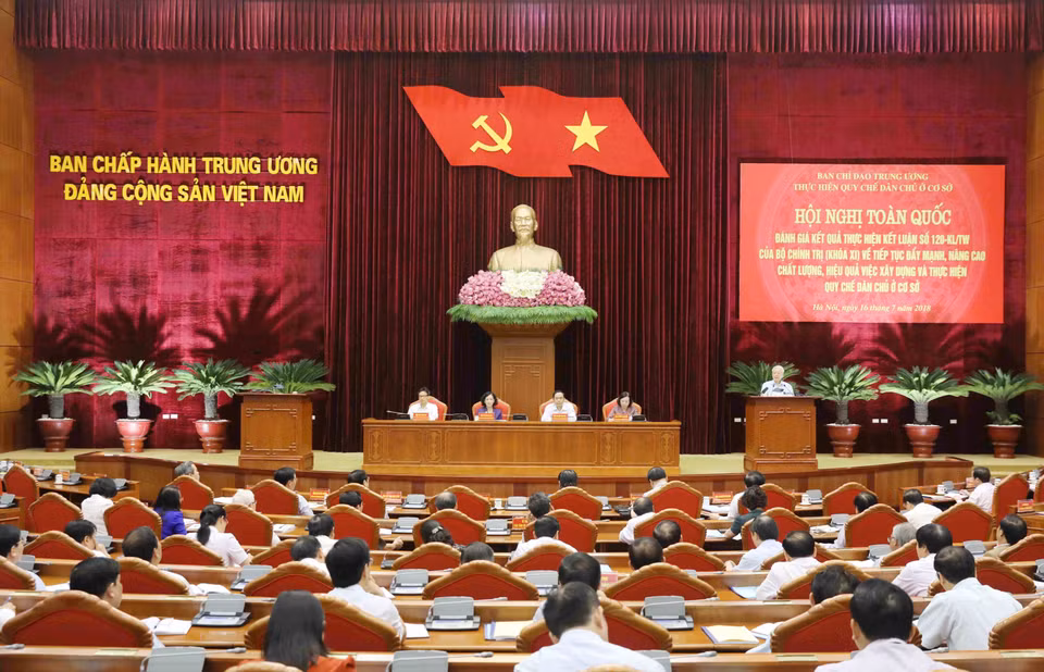 中央基层民主制度实施指导委员会召开关于进一步推进基层民主制度建设和实施的全国会议。越通社记者 芳花 摄