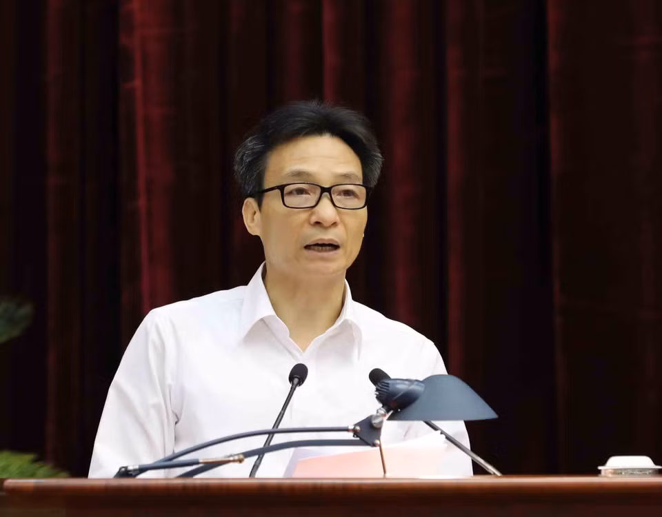 越南政府副总理武德儋在会上发表讲话。越通社记者 芳花 摄