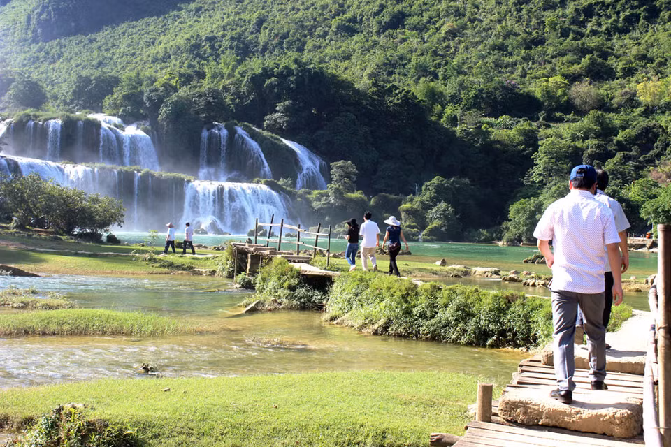 这也是众多游客最理想的目的地（图片来源：越共电子报）