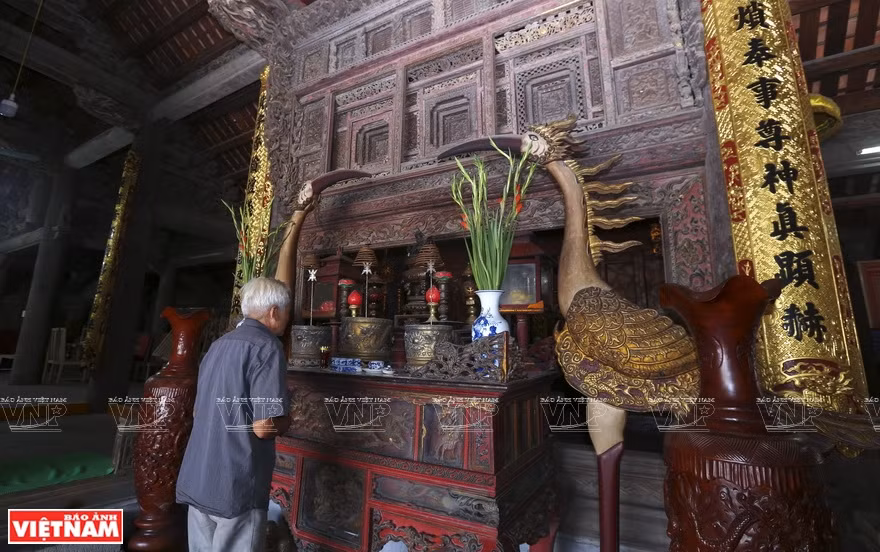 据史册记载，廷榜祠亭始建于1700年，于1736年完工。廷榜村一名官员阮硕良是祠亭的创始人。《越南画报》记者 越强 摄