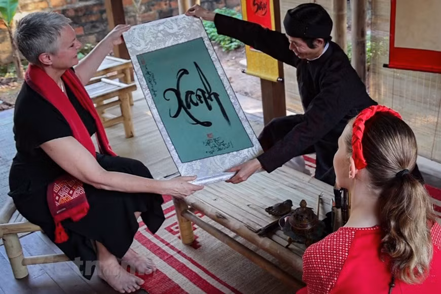 求“绿”字，挪威大使希望越挪两国在绿色经济、循环经济、能源转换等领域，开展多项双边和多边“绿色”合作项目。图自Vietnam+