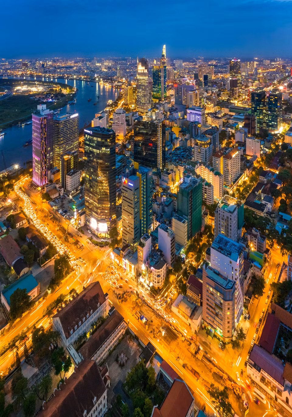 胡志明市夜景。图片来源：越通社/越南画报