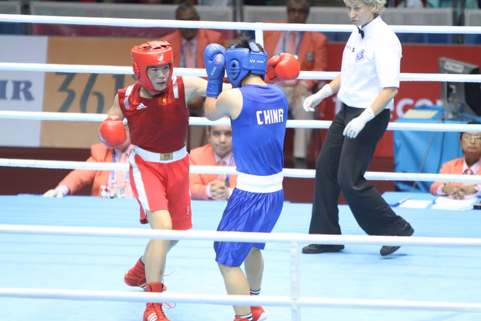 2014年9月30日上午，在韩国仁川第十七届亚运会（Asiad 17) 上，在拳击女子57-60公斤级决赛中，越南选手罗氏缘首次为越南拳击拿下奖牌。图片来源：越通社