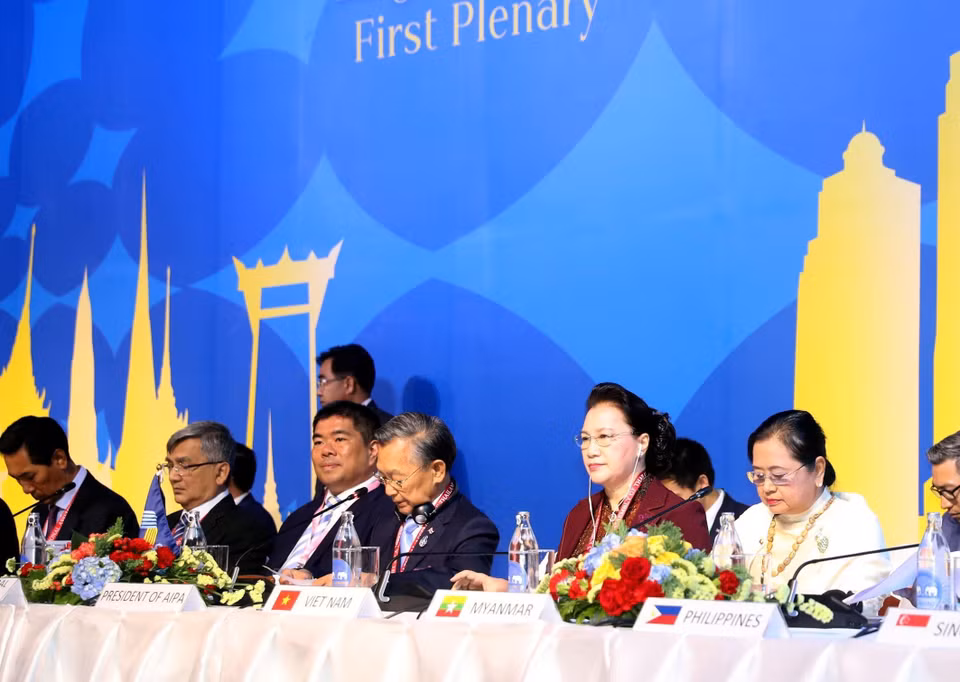 越南国会主席阮氏金银出席第40届东盟议会联盟大会全体会议。图自越通社