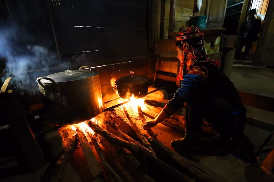 奠边省孟艺县山头（Sín Thầu）乡是哈尼族同胞居住之处。越通社记者 潘俊英 摄
