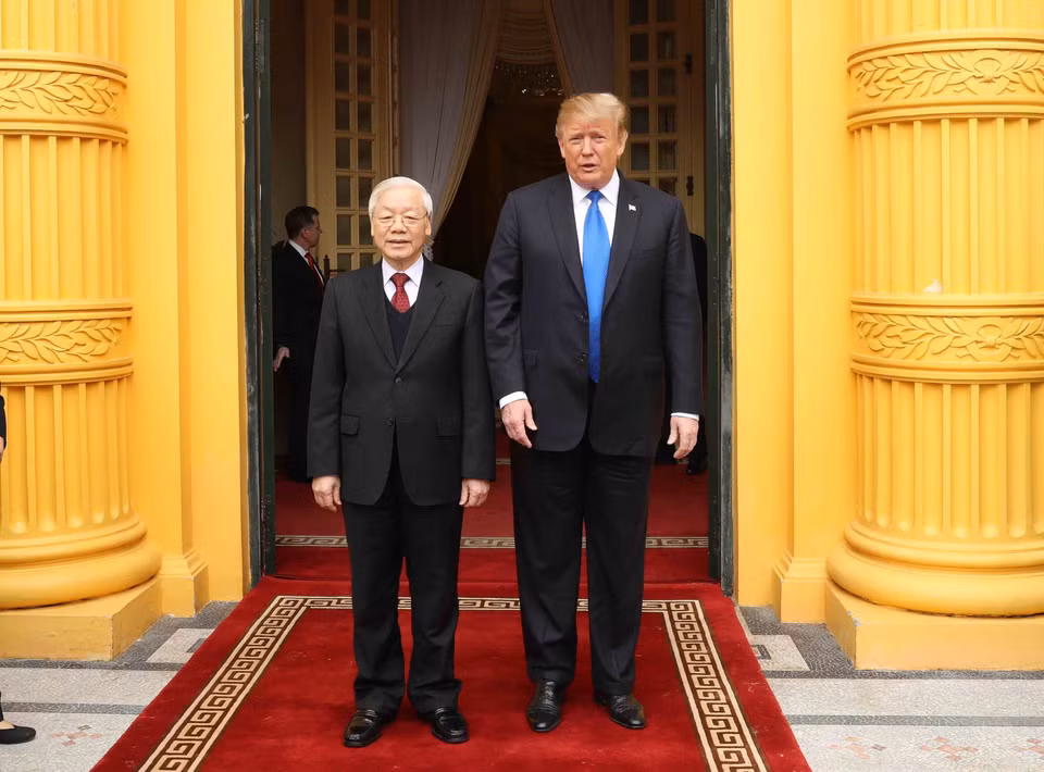 越共中央总书记、国家主席阮富仲会见美国总统唐纳德·特朗普。图自越通社