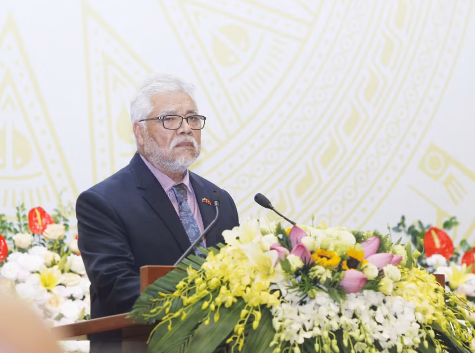 委内瑞拉驻越大使乌斯卡特吉（Jorge Rondon Uzcategui）在招待会上发表讲话。图自越通社