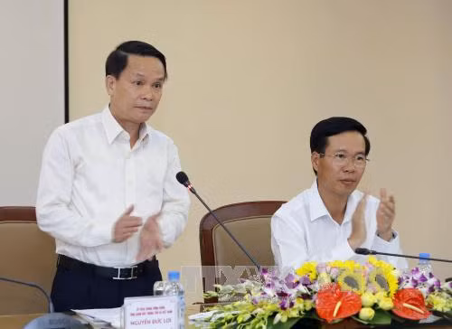 越通社社长阮德利在会议上致辞。（图片来源：越通社） 
