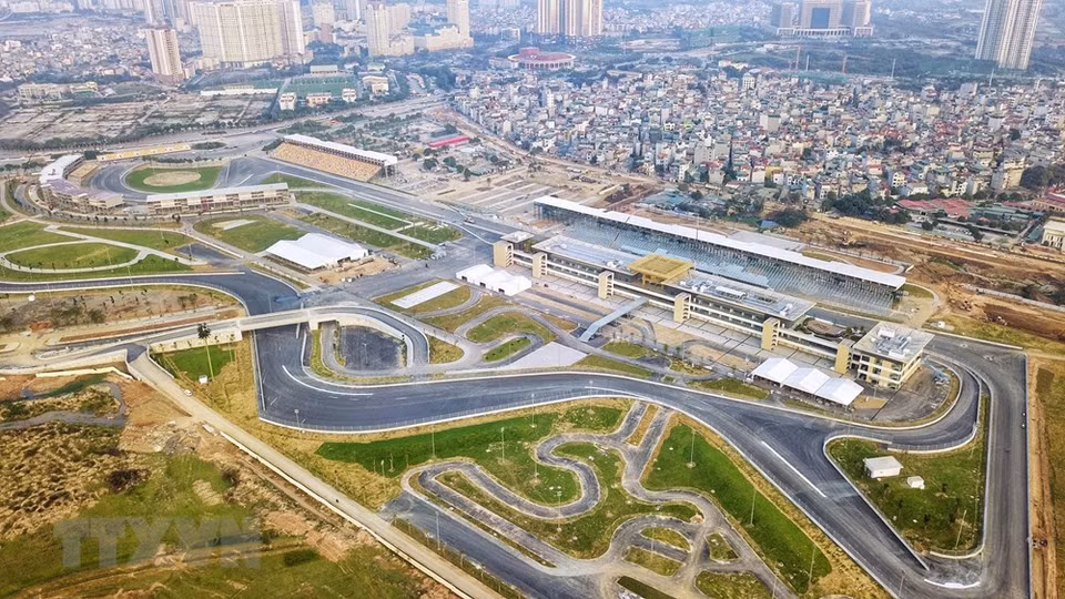 高难度的F1赛道预计将激发观众的兴趣。越通社记者 成达 摄