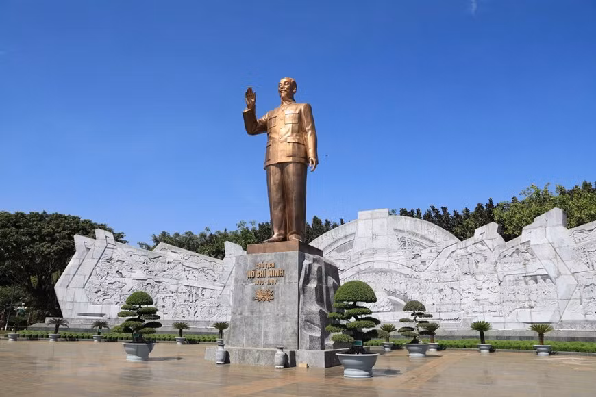 大团结广场——被誉为波来古之心的建筑工程。越通社记者 成大 摄