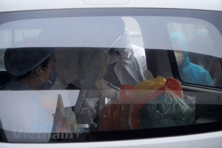 目前，女婴不再发烧、吸吮良好、排尿正常，女婴生化检验、血液学检验、心肺X光检查正常。图自越通社