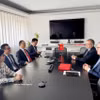 工作会谈现场。图自越通社