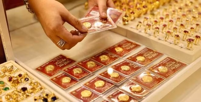12月2日越南金条价格每两下跌60万越盾。图自越通社