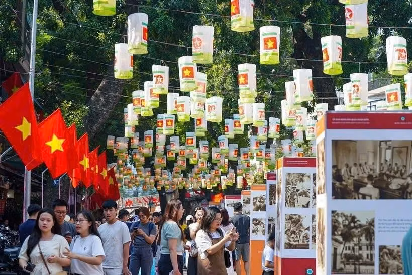 2025年河内旅游礼品节带来众多独特体验。图自越通社