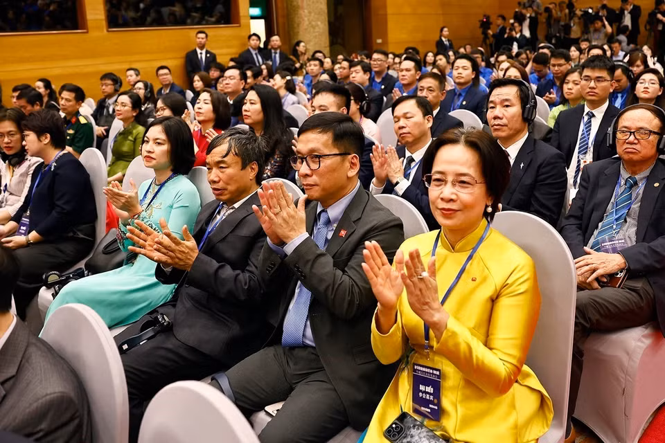 越中两国代表出席中越人民联欢。图自 越通社
