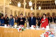 越共中央总书记、国家主席苏林和夫人主持欢迎韩国总统李在明和夫人访越的宴会。图自越通社