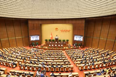 第十五届国会第九次会议闭幕.。图自越通社