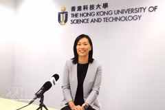 香港科技大学本科招生总监艾米莉·内森（Emily M. Nason）教授。图自越通社