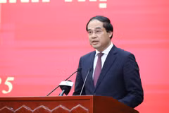 太原省委书记郑春长同志。图自越通社